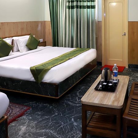 Oyo 22075 Hotel Bali Palace Katra  Zewnętrze zdjęcie