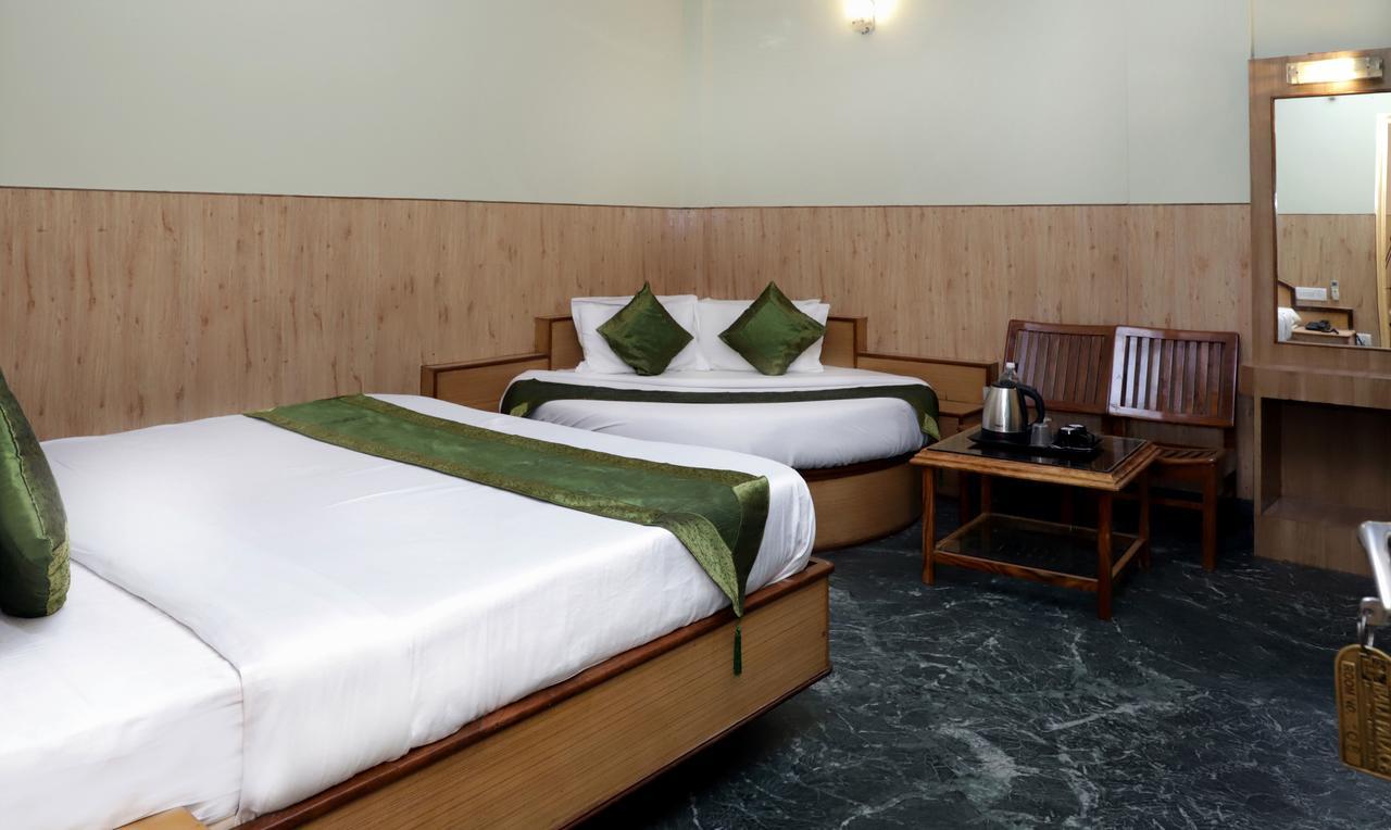 Oyo 22075 Hotel Bali Palace Katra  Zewnętrze zdjęcie