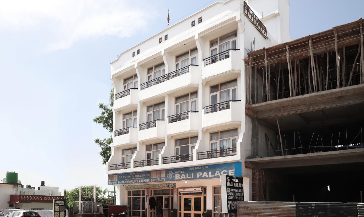 Oyo 22075 Hotel Bali Palace Katra  Zewnętrze zdjęcie