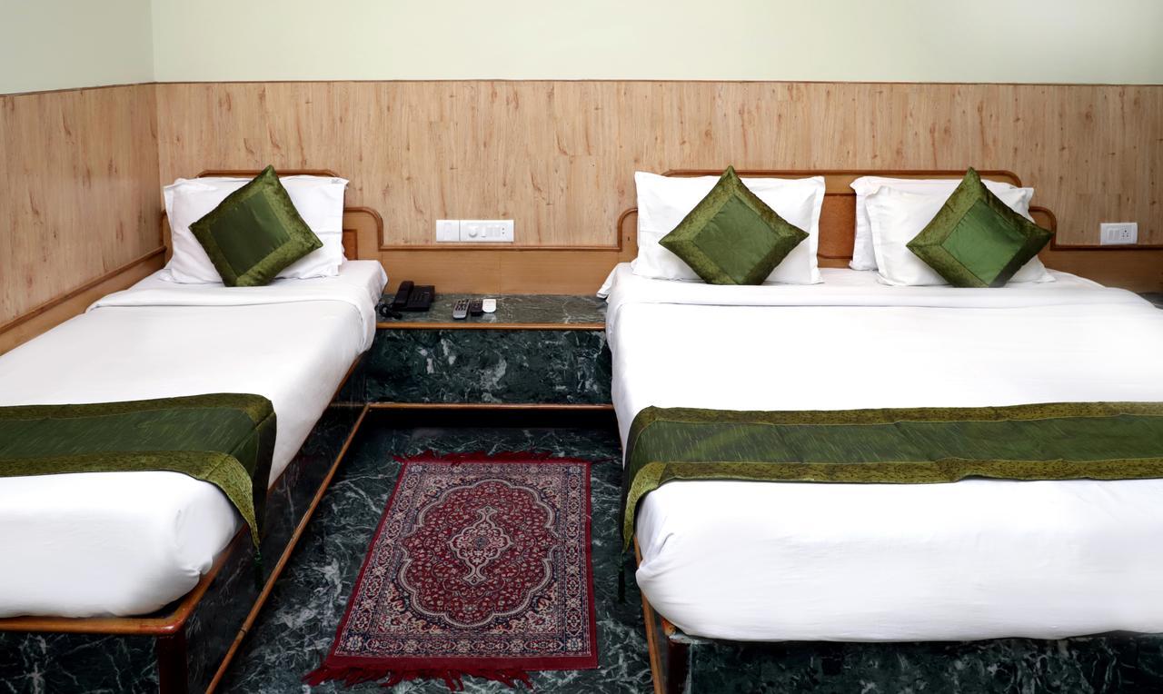 Oyo 22075 Hotel Bali Palace Katra  Zewnętrze zdjęcie